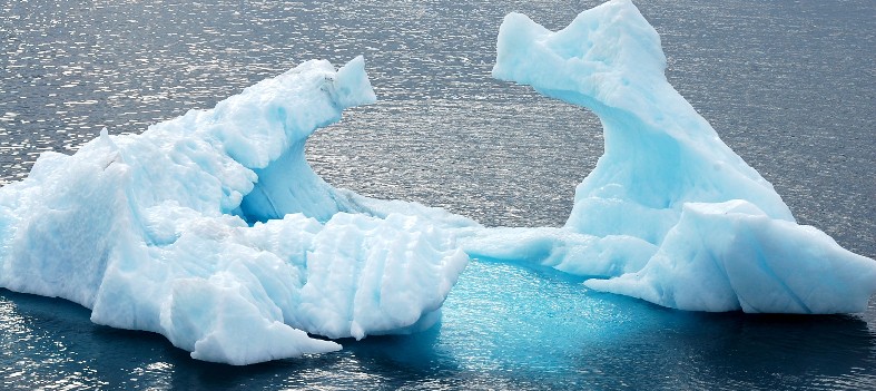 C-CIP_carrousel kleiner Eisberg C CIP carrousel kleiner Eisberg