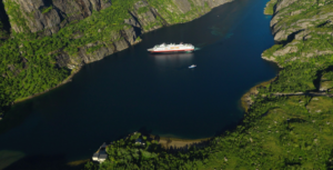 Hurtigruten Motf Trollfjord