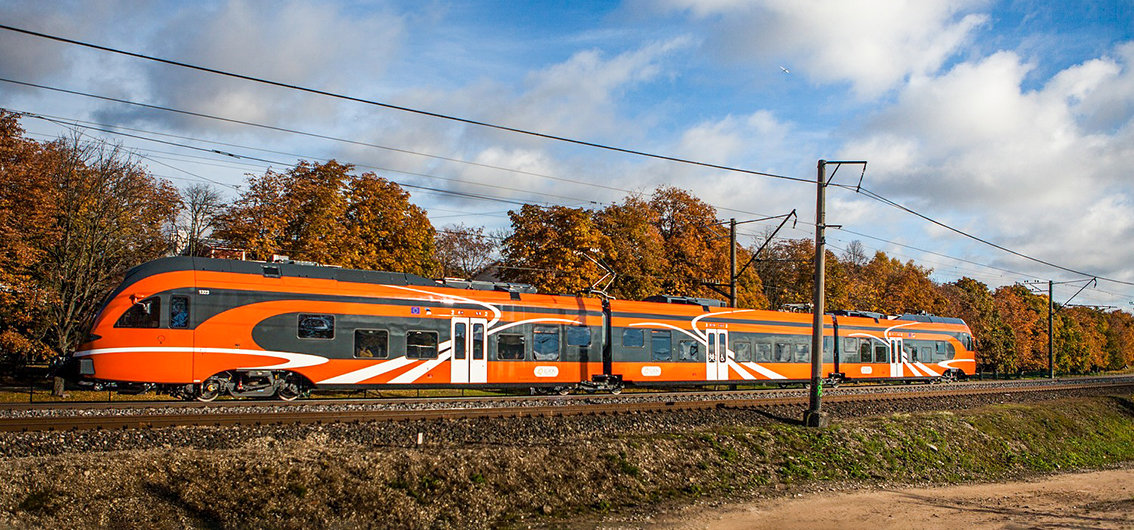 Zug der estnischen Eisenbahngesellschaft Elron