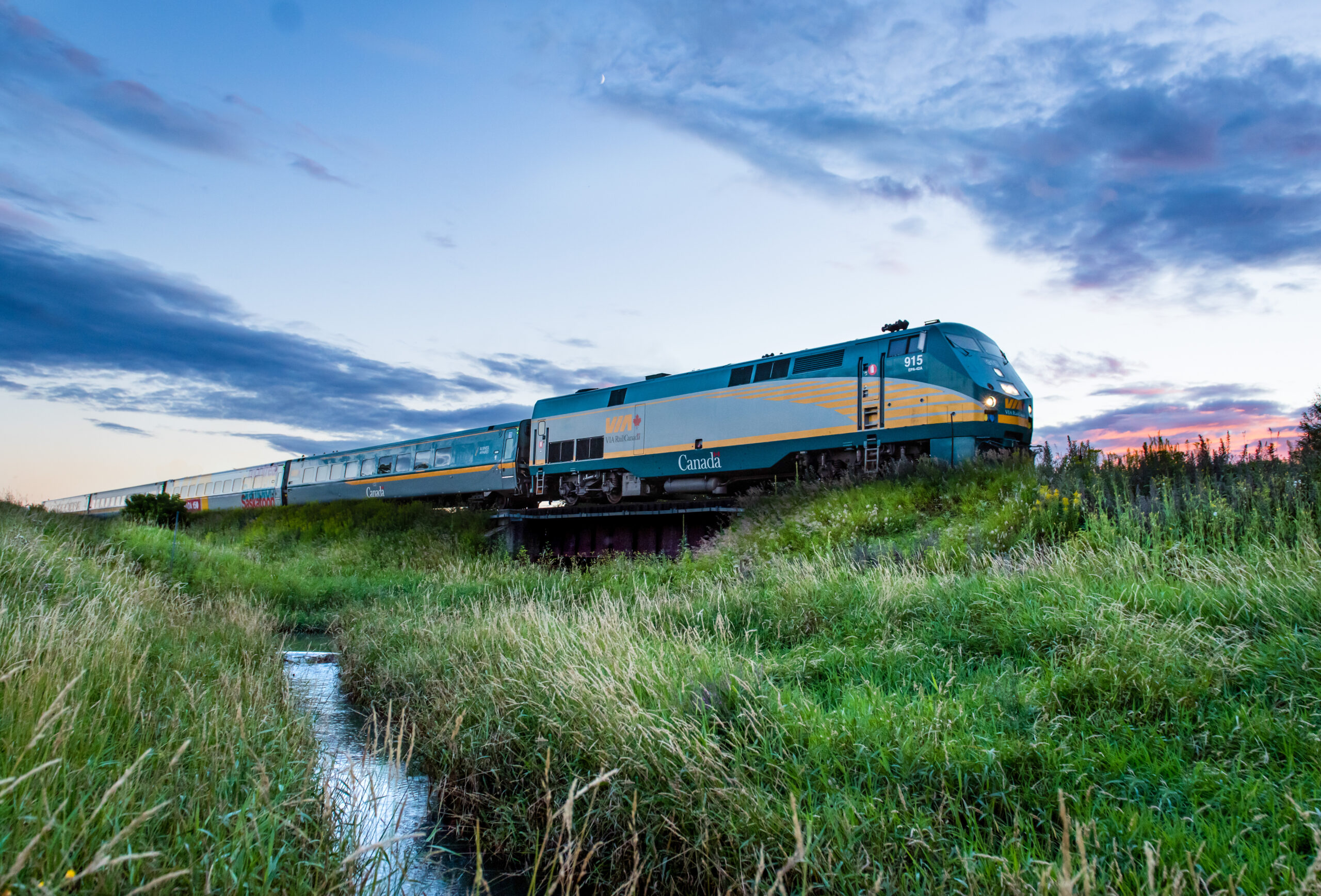 Schnellzug der kanadische VIA Rail - (639) - Credit VIA Rail
