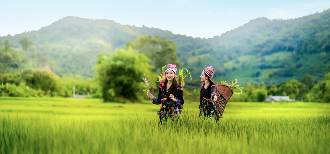 Traditionelle Kleidung der Hmong