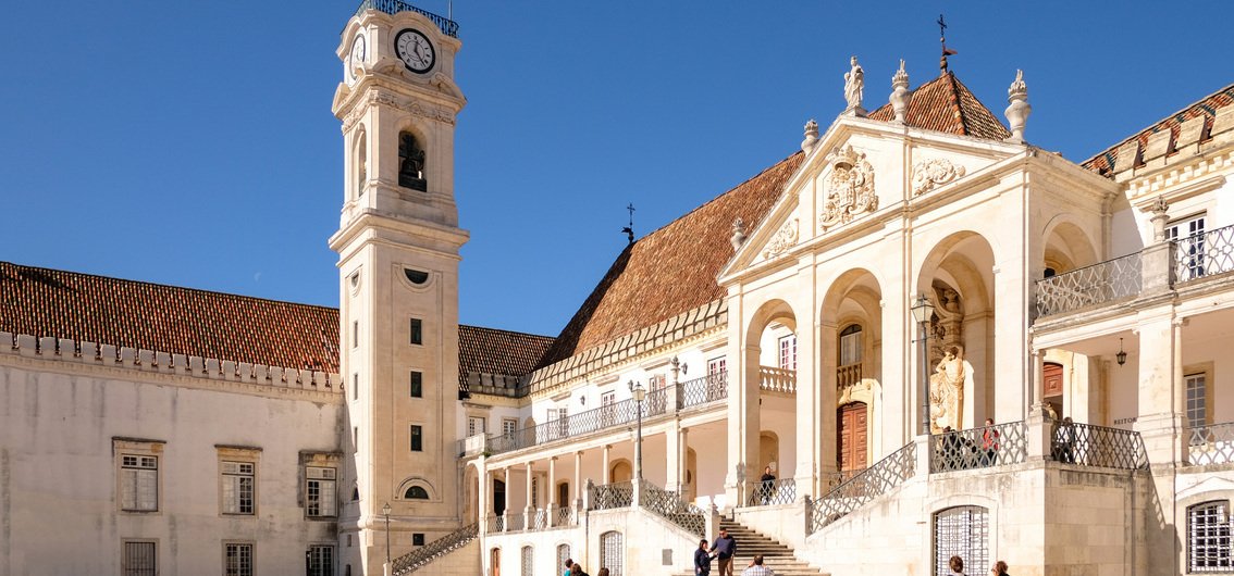Universität in der historischen Altstadt Coimbras