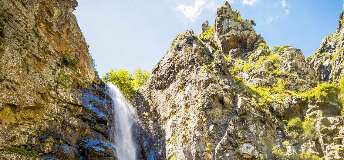 Wasserfälle von Gveleti - (11) - Credit Uldis Laganovskis - stock.adobe.com