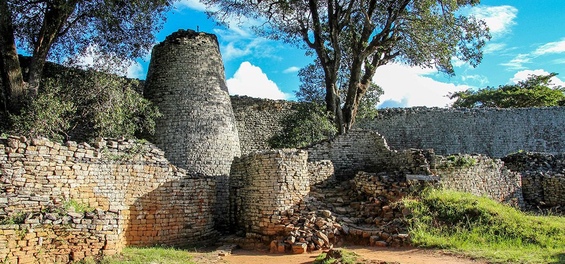 Afrika_In-den-Ruinen-von-Great-Zimbabwe-UNESCO-Weltkulturerbe-033-