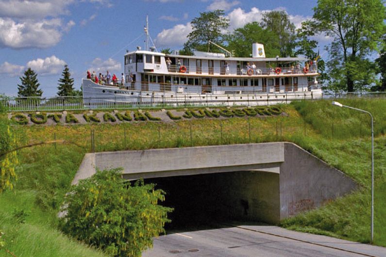 MS Diana auf dem Götakanal