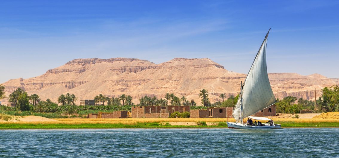 Feluke auf dem Nil bei Luxor, Ägypten