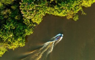 per beiboot tief in den regenwald 071 credit dennis schmelz www.dennisschmelz.de