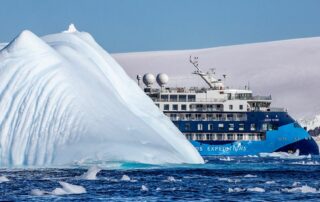 Reisen 11 ms ocean victory ocean victory unterwegs im eismeer 004 credit albatros expeditions