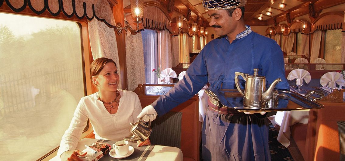 Deccan Odyssey - Speisewagen