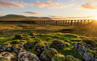 Reisen 8 ribblehead viadukt im yorkshire dales nationalpark 001 credit danoz stock.adobe