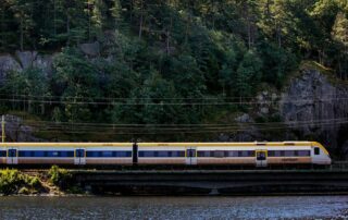 Reisen 7 unterwegs auf schwedischen schienen credit jerker andersson imagebank.sweden