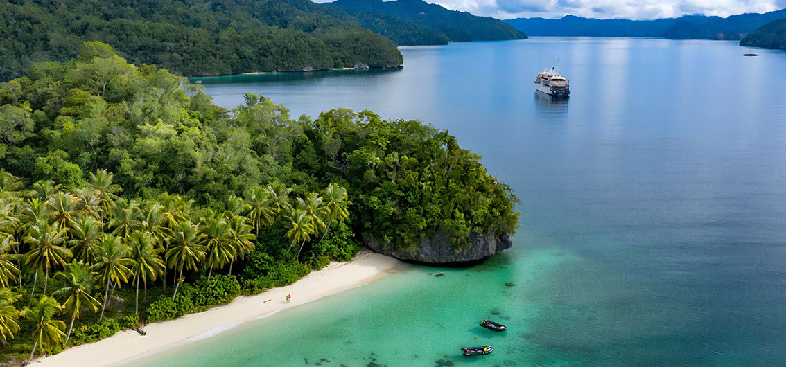 Unterwegs-mit-der-Coral-Discoverer